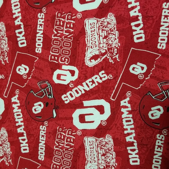 Handmade Facemask Oklahoma Sooners Adjustable and Reversible Cotton - Picture 2 of 5